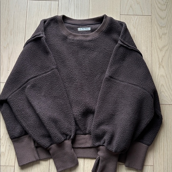 Free People Cozy Camden Sweatshirt in Walnut - Picture 5 of 6